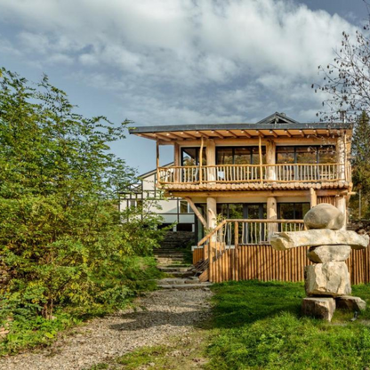 Adventure Yoga Retreat: Redescopera Curajul, Increderea si Bucuria Jocului!