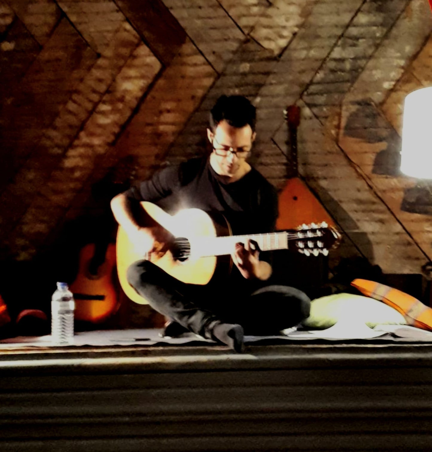 SINGING CIRCLE – Portuguese Acoustic Evening & Community Gathering